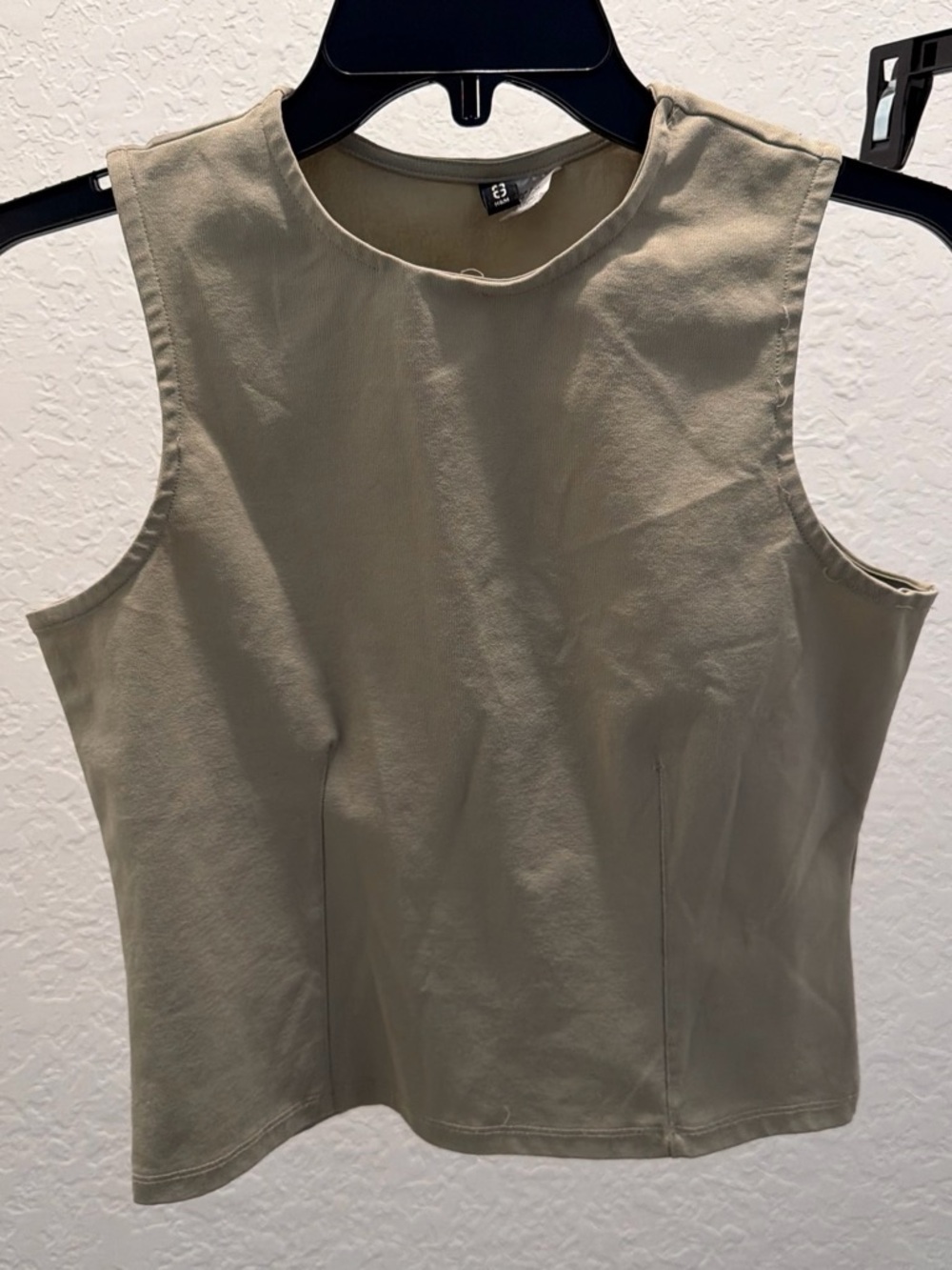 H&M Sleeveless Crewneck Tank Top - Crème